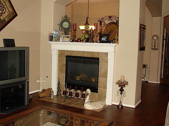 Remote control dual fireplace