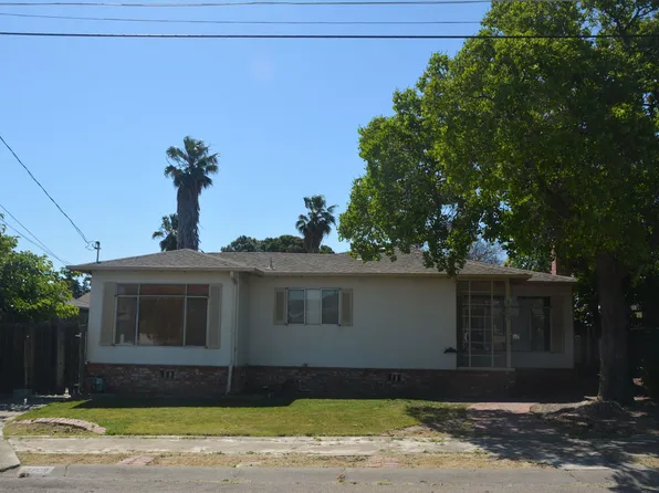 3809 Lassen Dr, Pittsburg, CA 94565