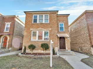 1633 Elmwood Ave, Berwyn, IL 60402