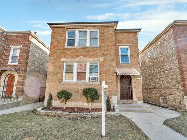 1633 Elmwood Ave, Berwyn, IL 60402