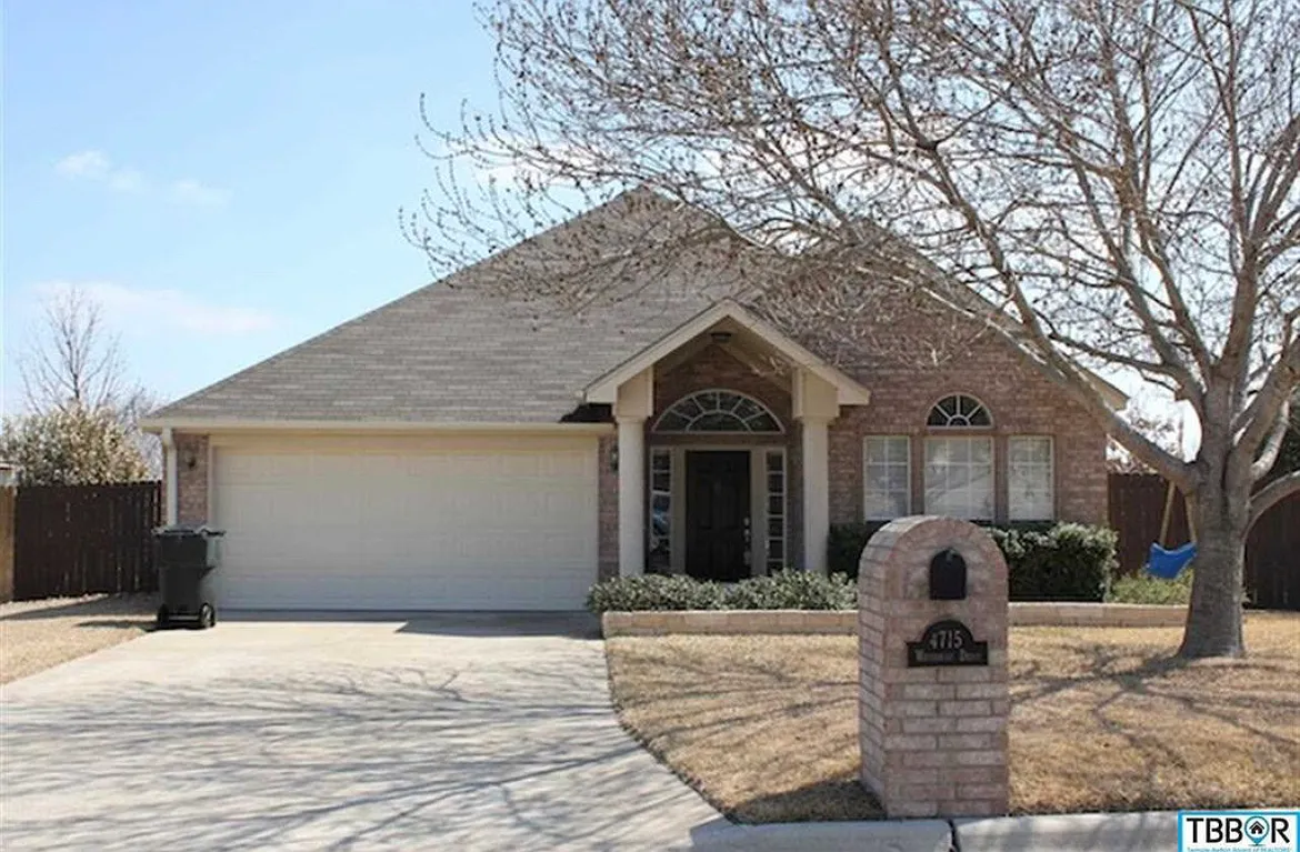 4715 Waterbury Dr — Photo 1