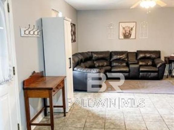 3rd image of 23888 Us Highway 98