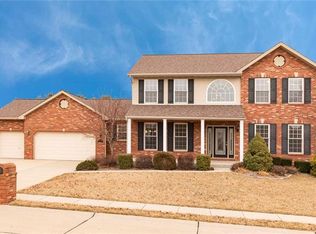 1714 Riviera Ln, O'Fallon, IL 62269