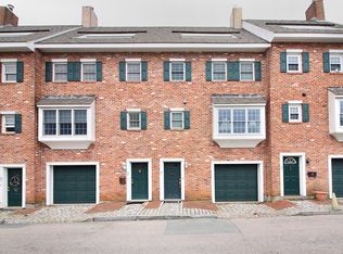 15 Harrington St APT C, Newport, RI 02840