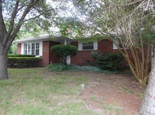 7998 Nolcrest Rd, Glen Burnie, MD 21061