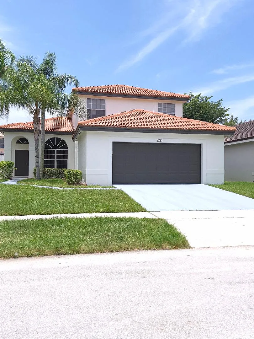 4 bed, 2213 sqft, $5,000 — Photo 1