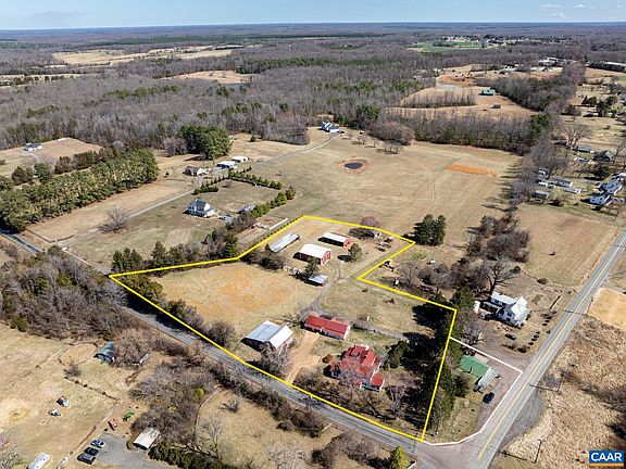 2nd image of 9451-1 Black Walnut Run Rd