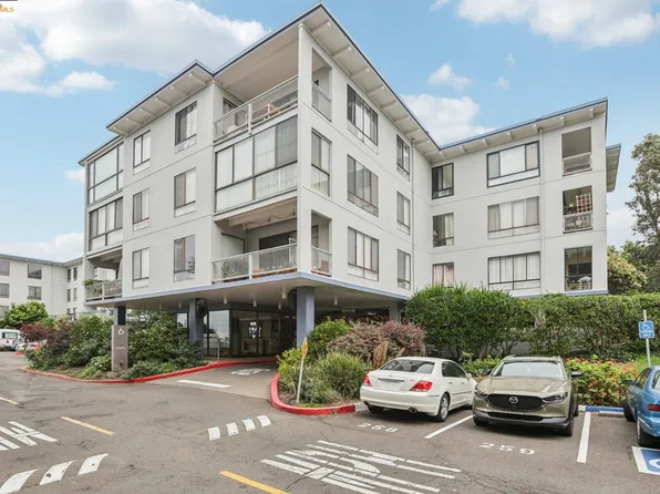 6 Admiral Dr #A382, Emeryville, CA 94608
