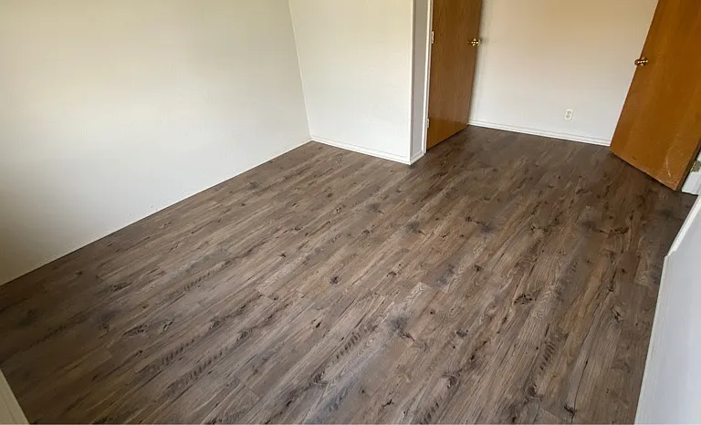 102 W Main St #2A — Photo 1