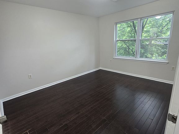 4th image of 747-749 S 12th St #2B