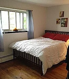 Building Photo - 237 Kelton St #32