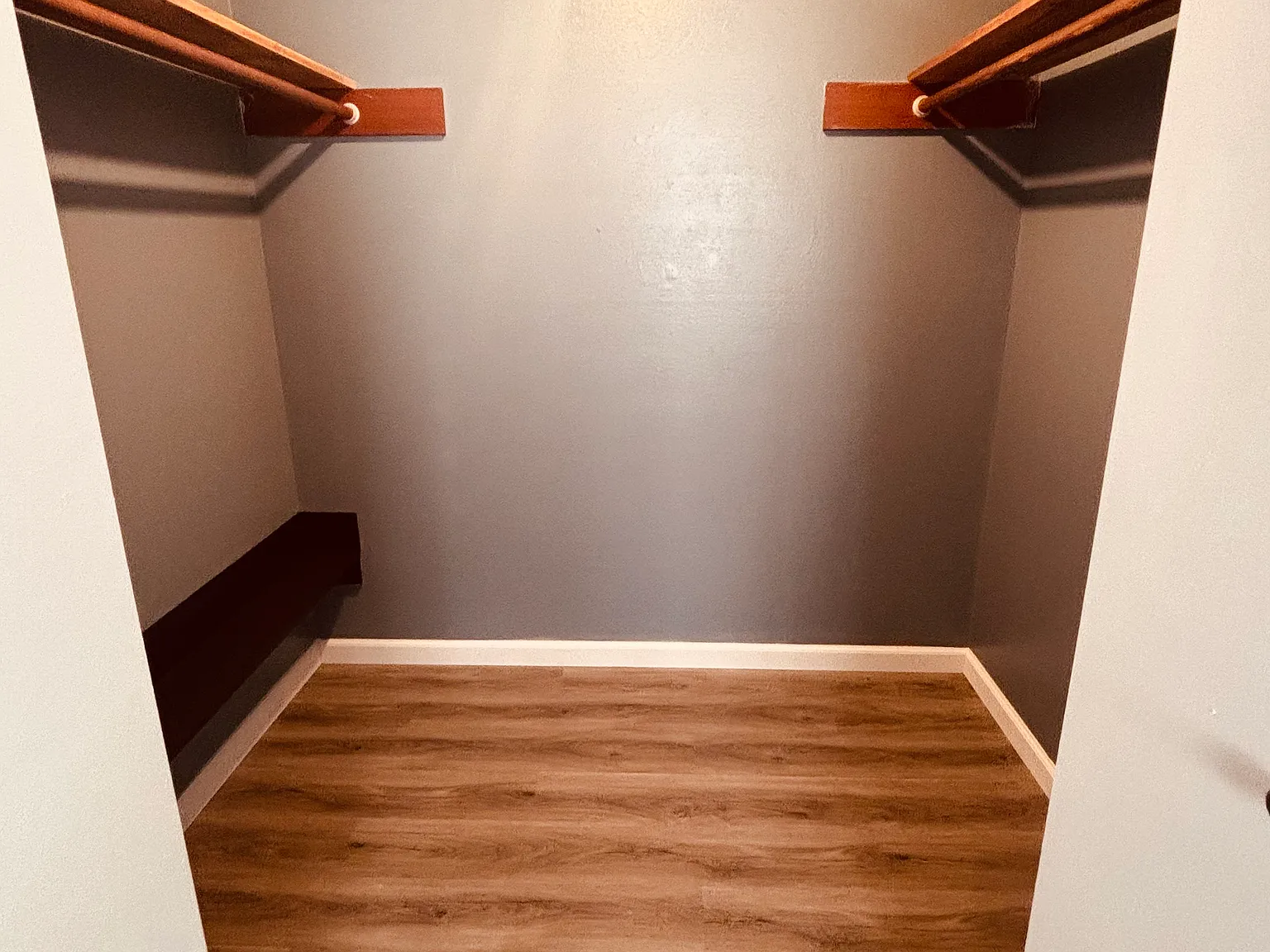 2 bed, 900 sqft, $1,745 — Photo 3