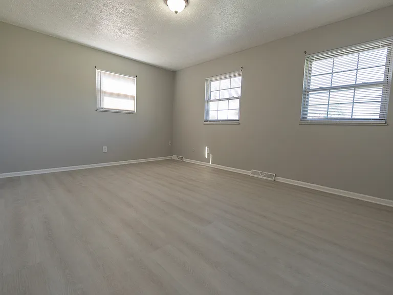 2114 Baldwin Rd — Photo 13