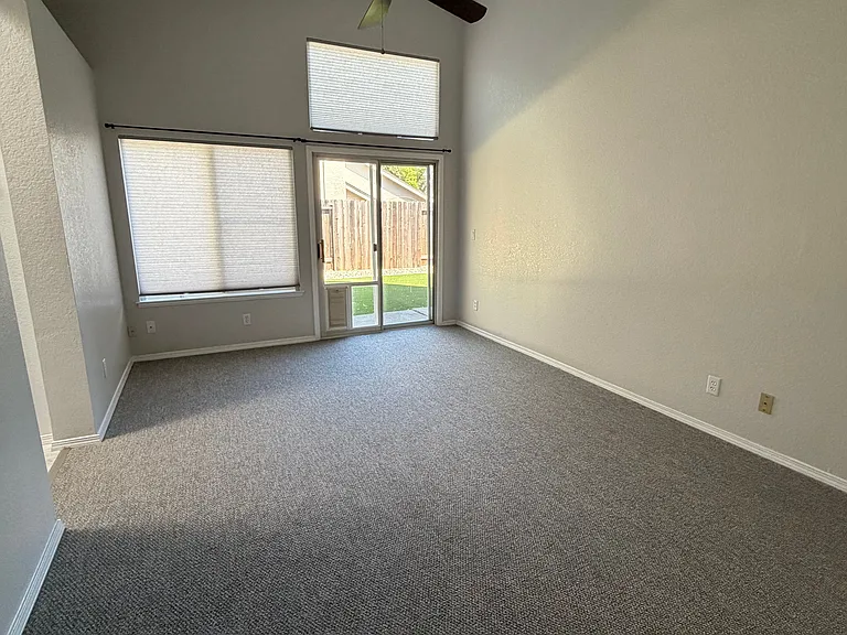 6260 Vanden Rd — Photo 25