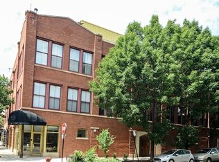 2300 W Armitage Ave APT 8, Chicago, IL 60647