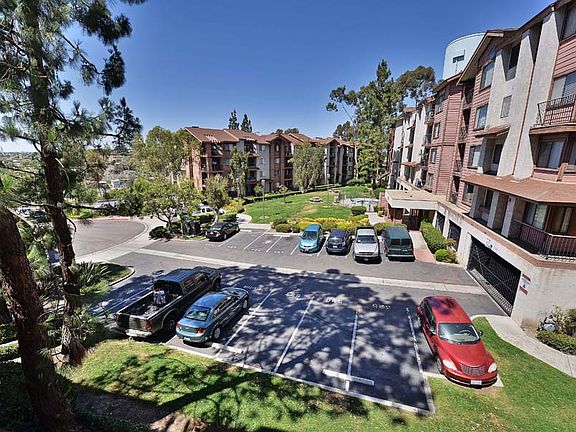 5th image of 5995 Dandridge Ln Unit 133