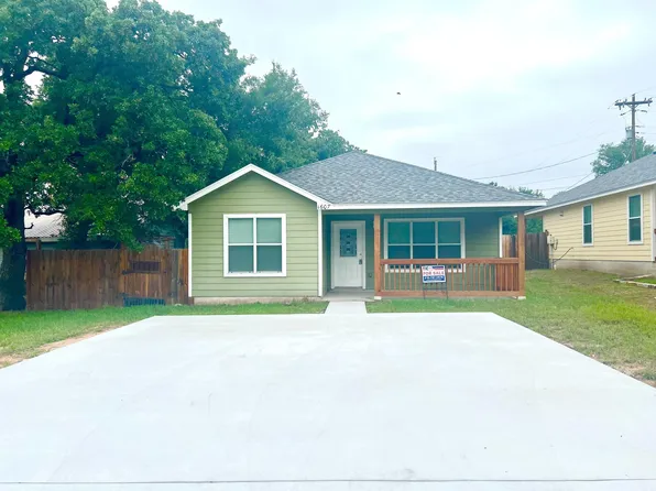 1607 Navajo Trl, Kingsland, TX 78639