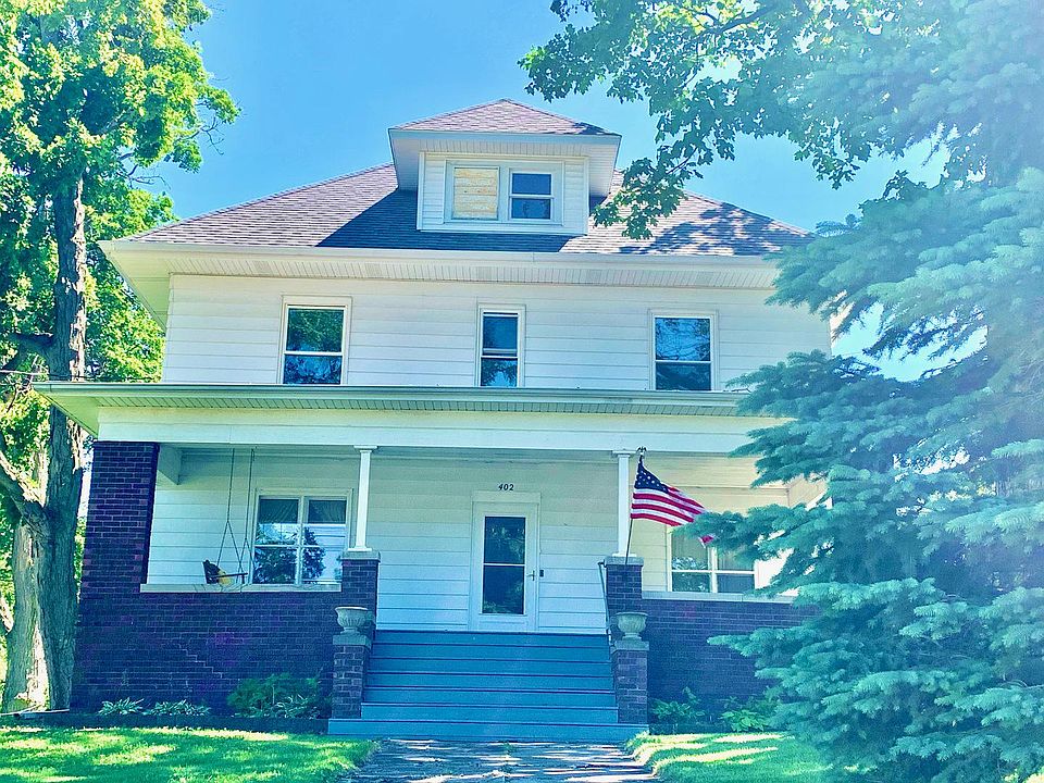 1st image of 402 E Eureka Ave