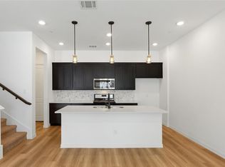 9906 Tolbert St, Irving, TX 75063