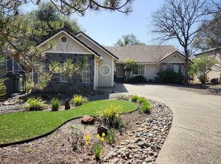 18109 Hummingbird Dr, Penn Valley, CA 95946