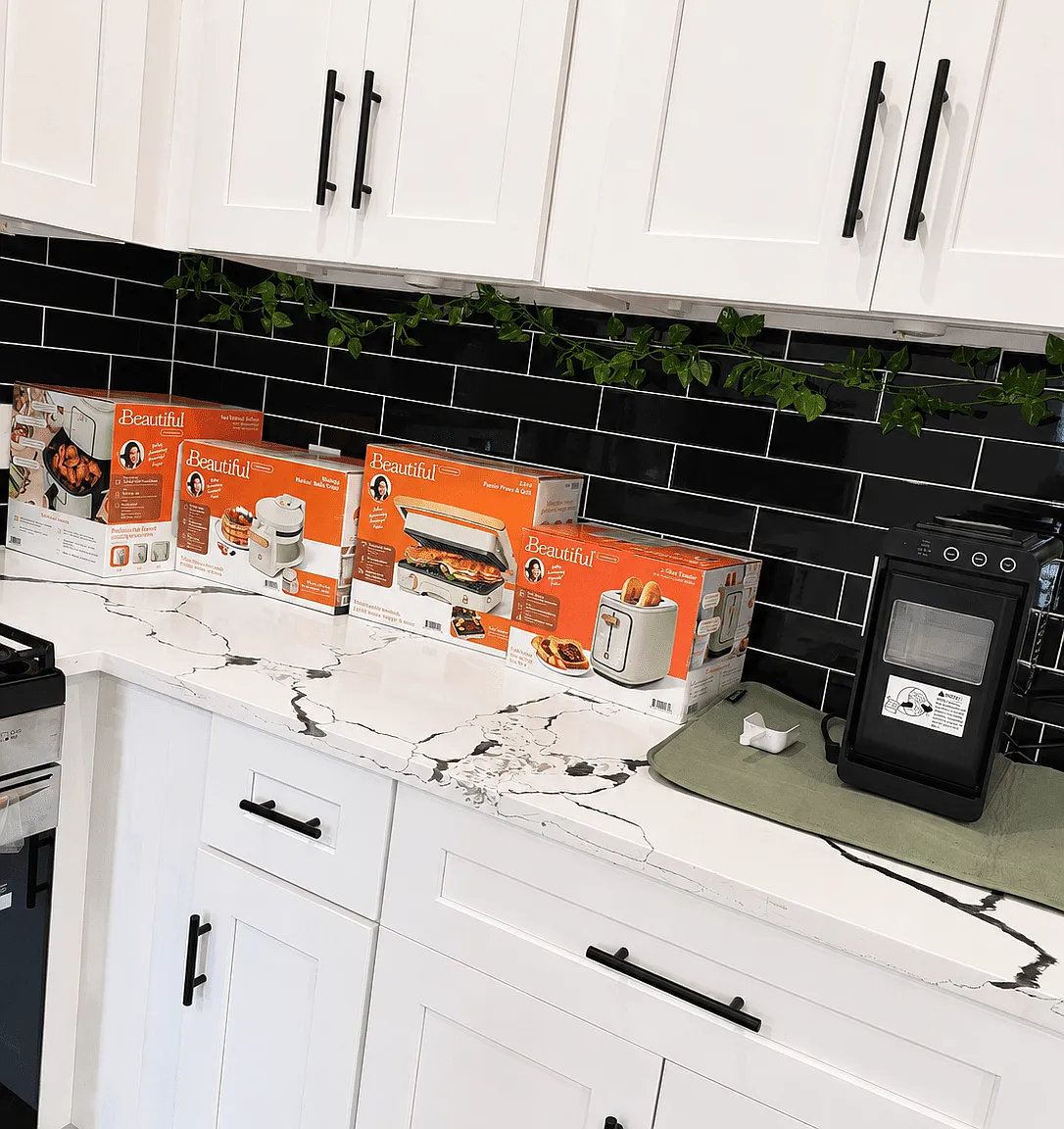 3 bed, $2,950 — Photo 3