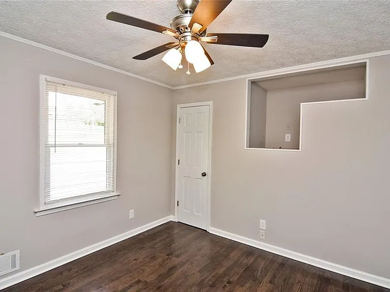 86 Regency Way SE — Photo 31