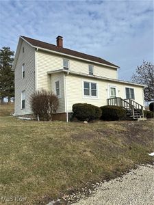 1206 Kensington Rd NE, Carrollton, OH, 44615