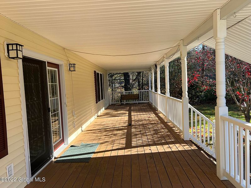 4th image of 2254 Call Street