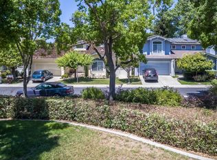 802 Fountain Park Ln, Mountain View, CA 94043