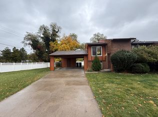 7627 S Coachman Cir #7627, Salt Lake City, UT 84121