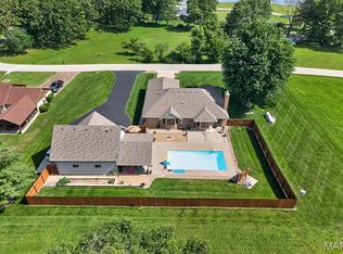 26659 Owens Dr, Lebanon, MO 65536