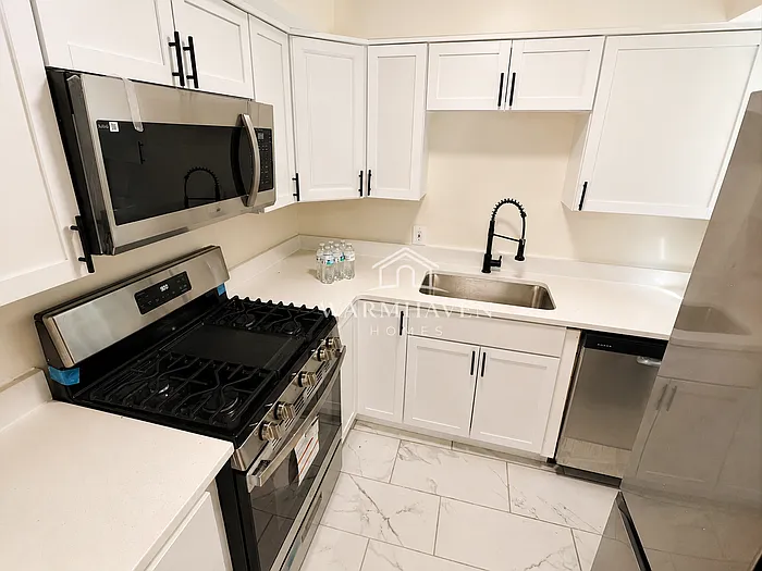 640 E Lake Ave — Photo 4