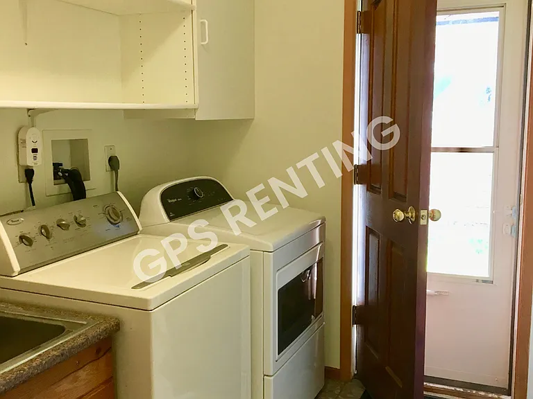 15526 14th Ave NE — Photo 8