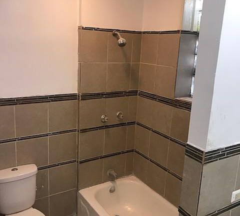 4th image of 1142 N Monticello Ave #1