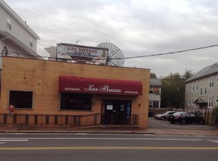 105 Linden Rd, Roselle, NJ 07203