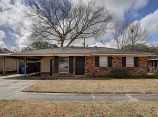 218 Guidry Rd, Lafayette, LA 70503