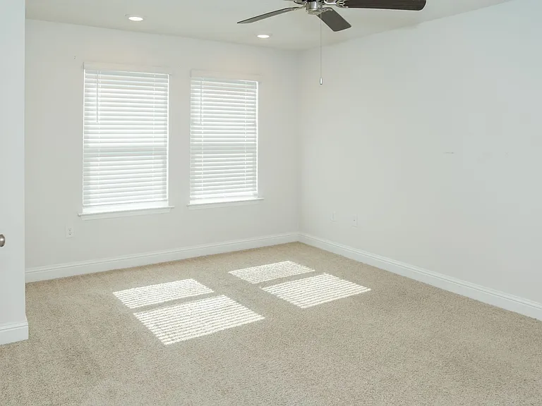 25806 Pollard Rd #37 — Photo 18