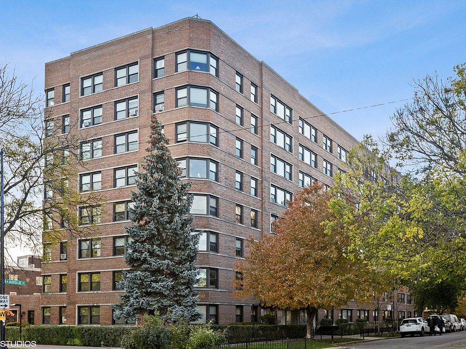 1st image of 4880 N Marine Dr APT 316