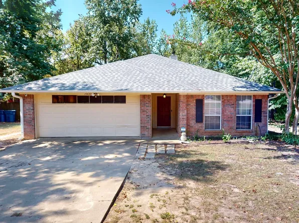 15639 Brittain Ct, Lindale, TX 75771