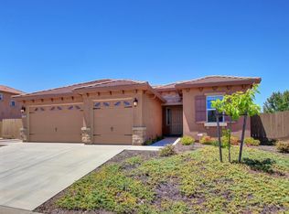 11063 Tinta Fina Dr, Rancho Cordova, CA