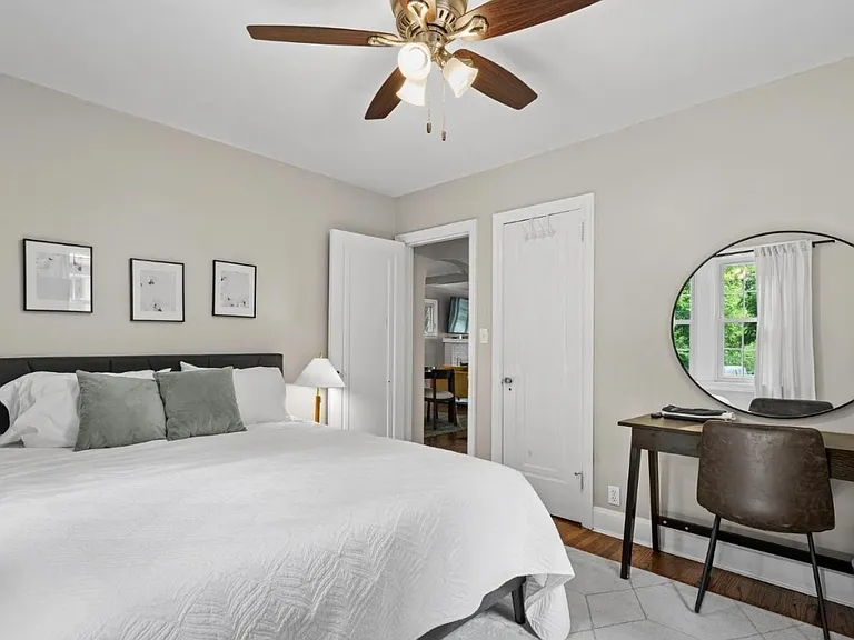 3445 Oak View Pl — Photo 14