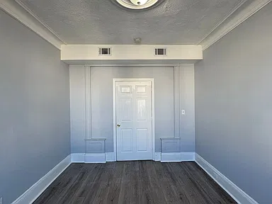 351 Forrest #2L — photo 4 of 9