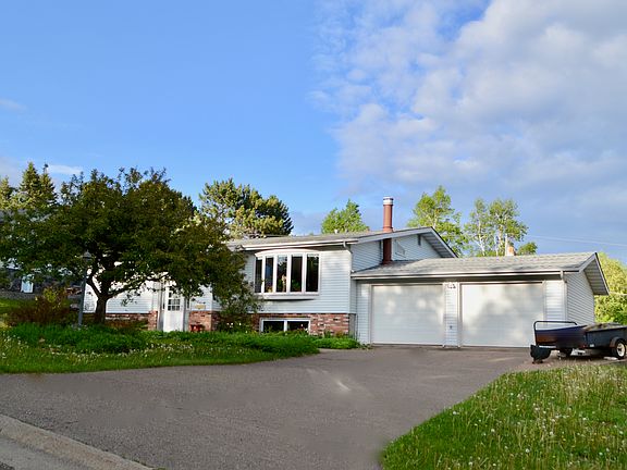 Spring! Streetside view