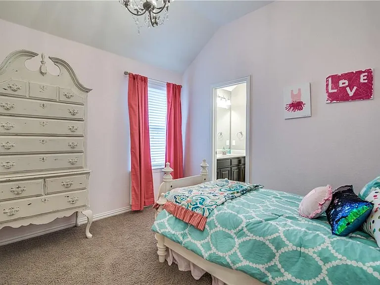 1506 N Greenville Ave — Photo 28