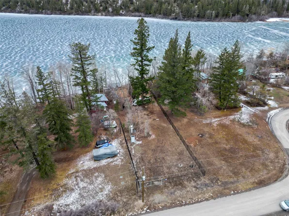 240 Smith Rd, Squamish Lillooet, BC V0K 2H0