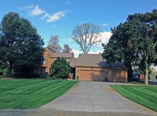 26350 Pillsbury St, Farmington Hills, MI 48334
