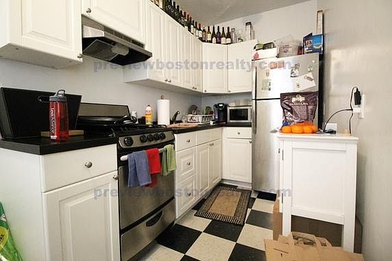 2nd image of 120 Brainerd Rd #66