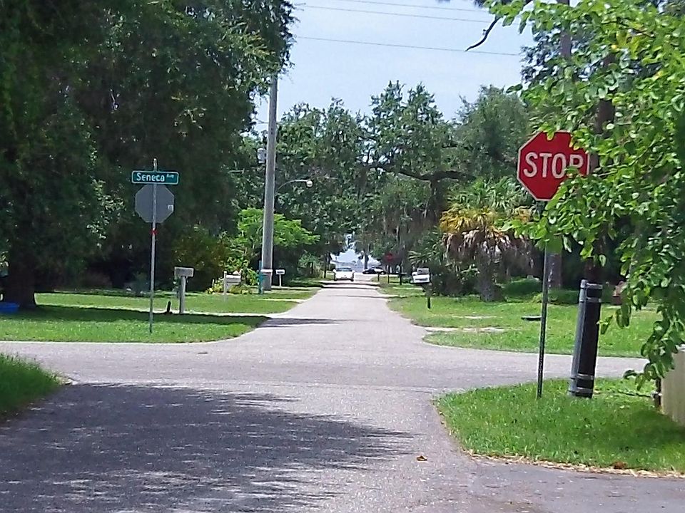2nd image of 4423 Ganyard St