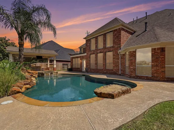 3002 Lacewood Ct, Pearland, TX 77584