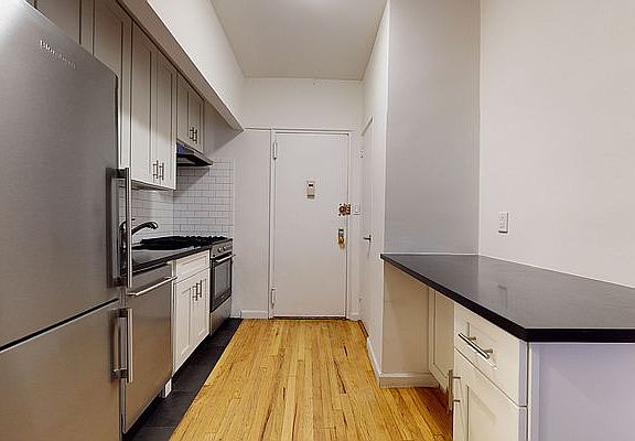 5th image of 354 E 83rd St APT 2K